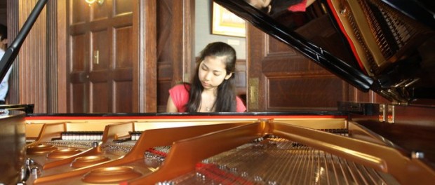Young_Artist_Piano_Program Programa de piano Artista Joven